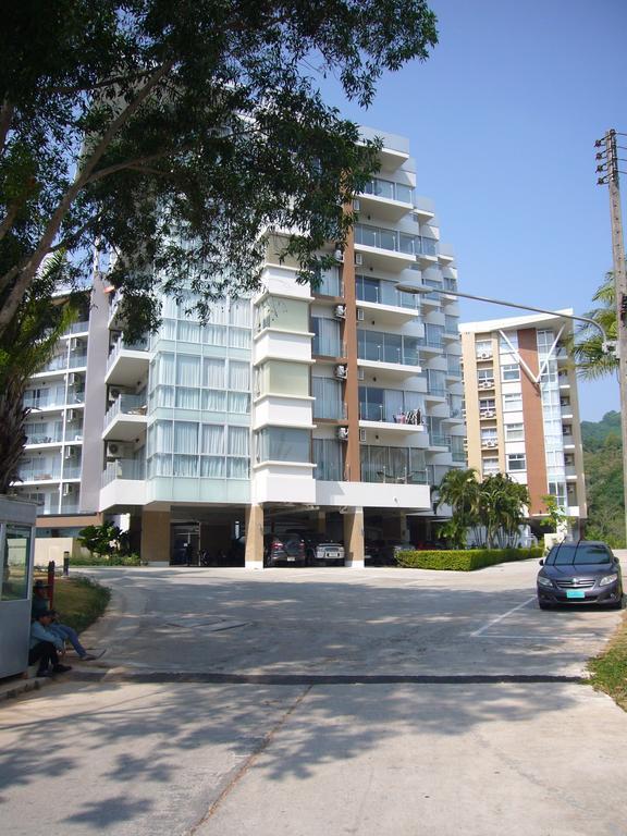 Chic Condominium Unit A303, A306, A307, A308, A406 Karon 외부 사진