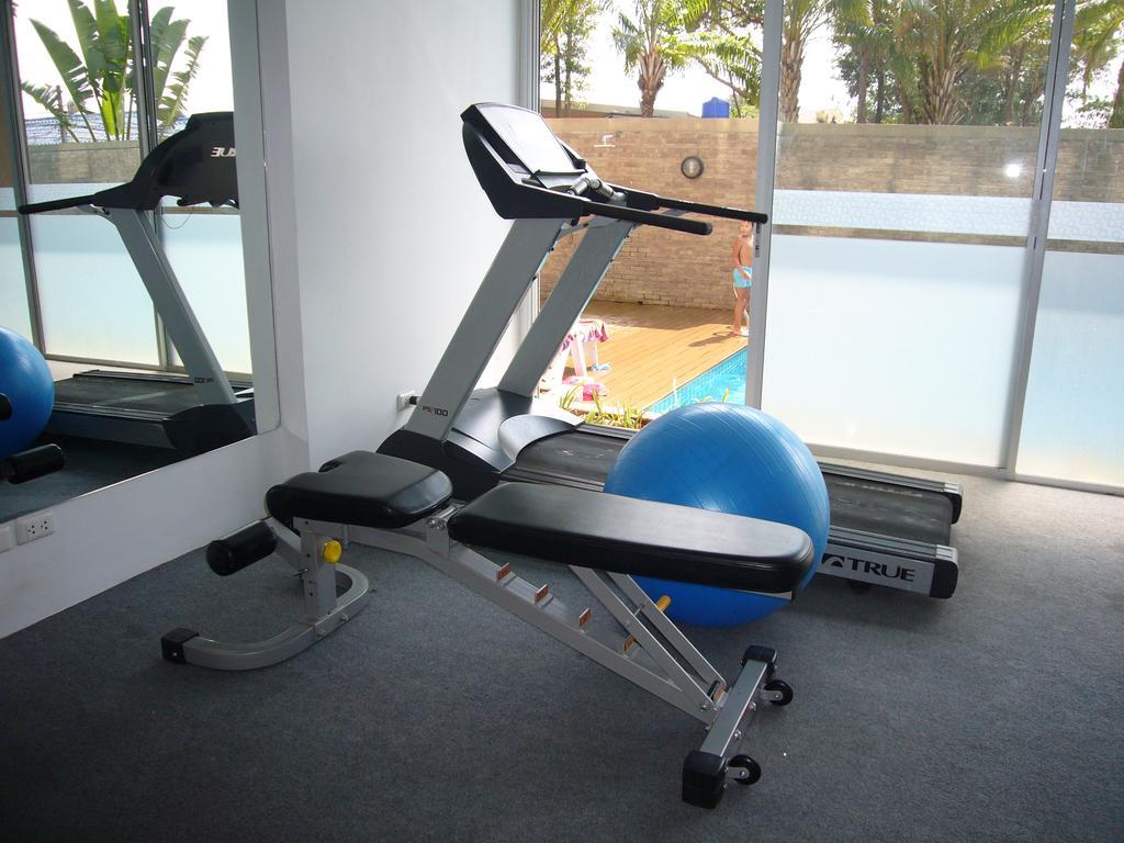 Chic Condominium Unit A303, A306, A307, A308, A406 Karon 외부 사진