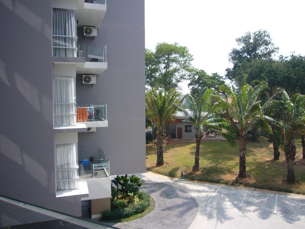 Chic Condominium Unit A303, A306, A307, A308, A406 Karon 외부 사진