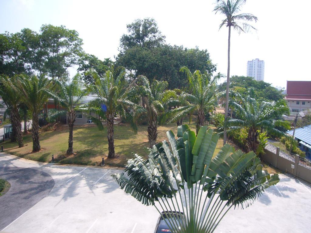 Chic Condominium Unit A303, A306, A307, A308, A406 Karon 외부 사진