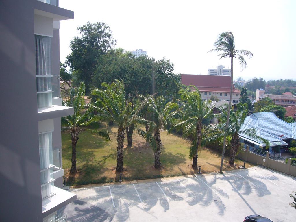Chic Condominium Unit A303, A306, A307, A308, A406 Karon 외부 사진