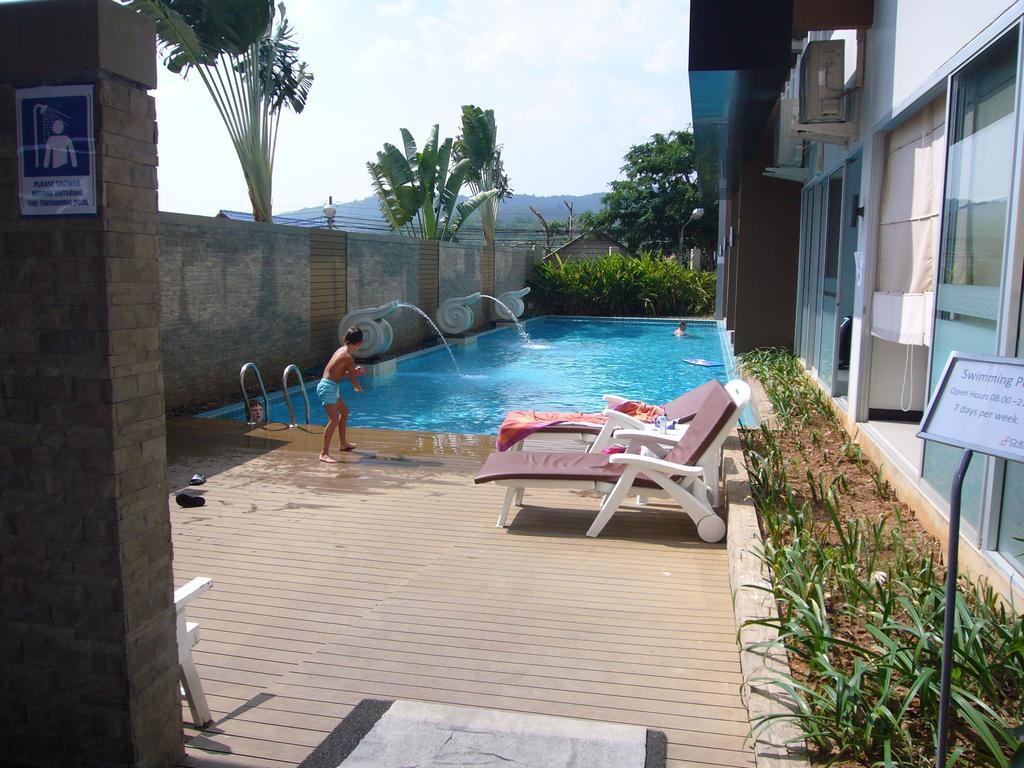 Chic Condominium Unit A303, A306, A307, A308, A406 Karon 외부 사진