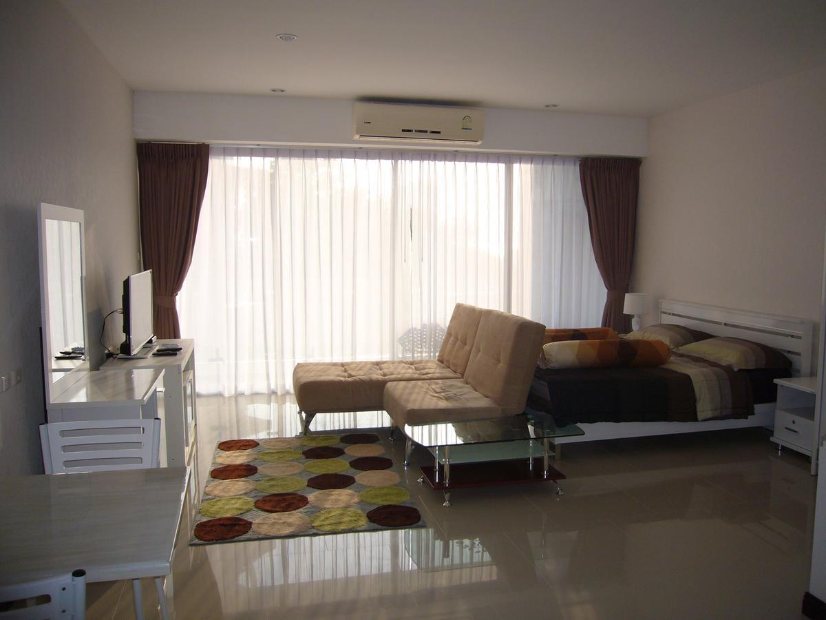 Chic Condominium Unit A303, A306, A307, A308, A406 Karon 객실 사진